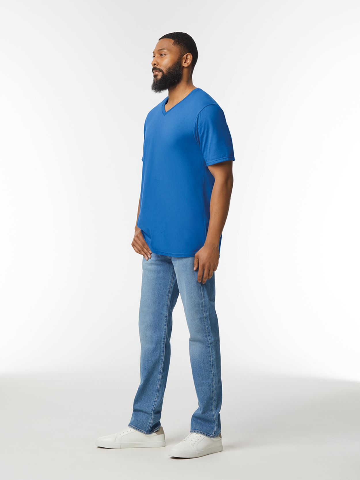 GD10 64V00 V-Neck T-Shirt image 3