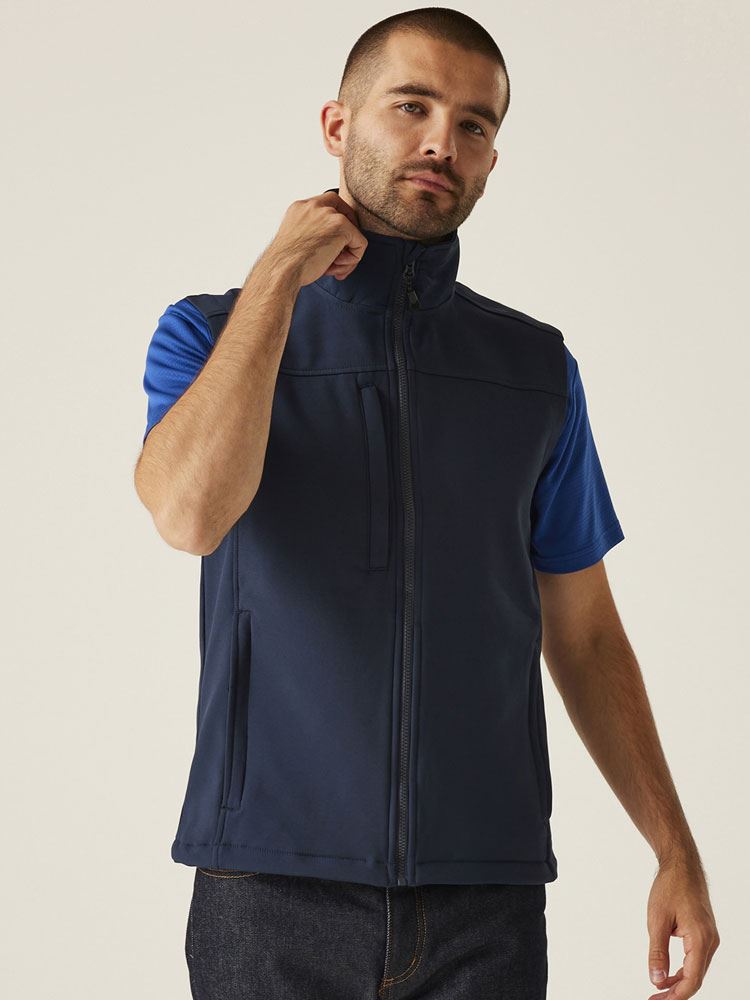 RG154 Flux Softshell Bodywarmer image 2