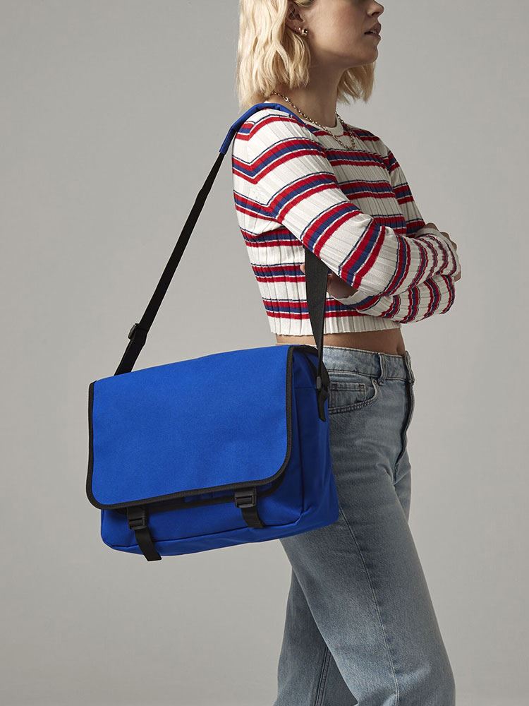 BG21 Bagbase Messenger Bag image 1