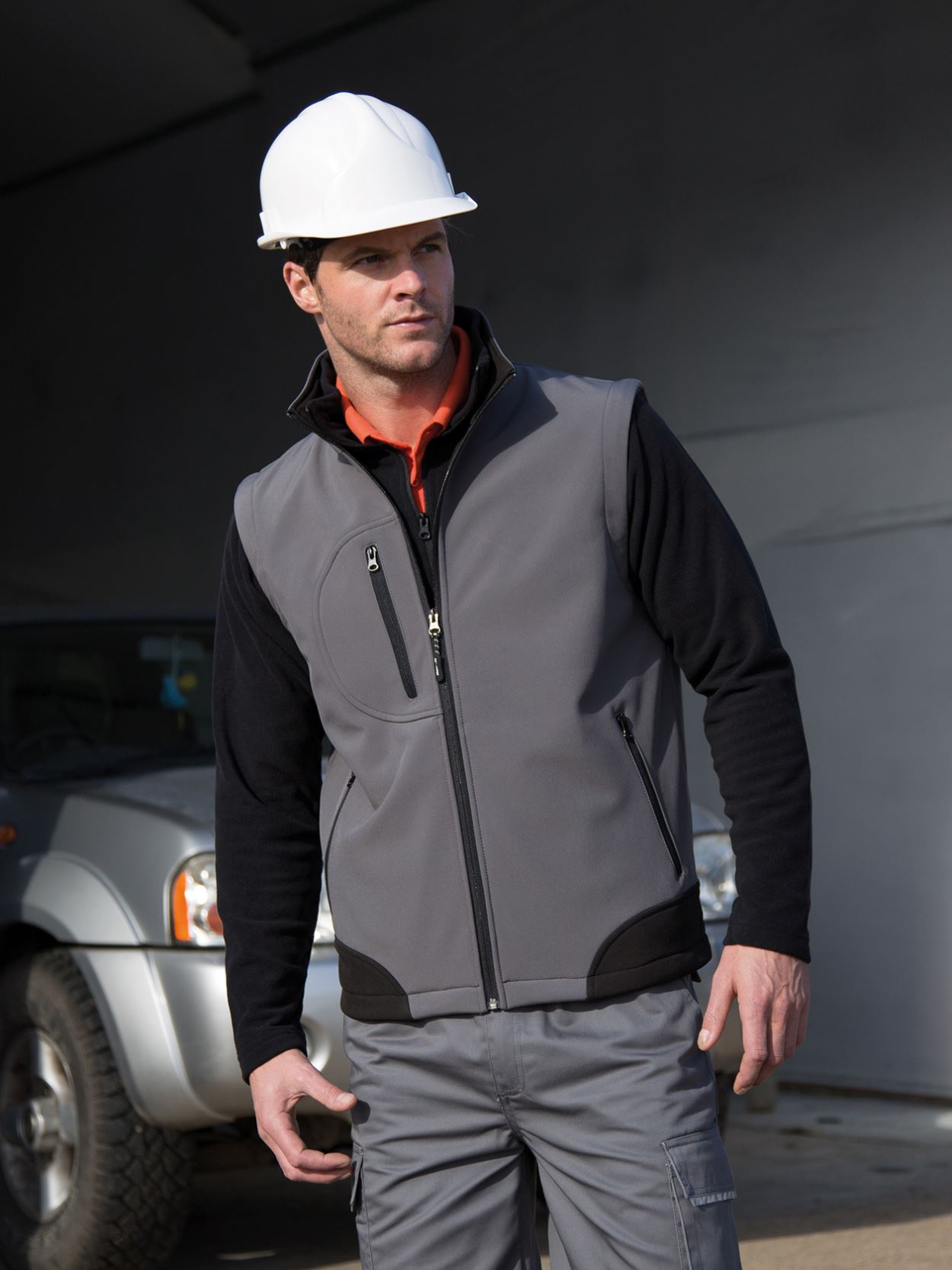 R123 Soft Shell Bodywarmer image 2