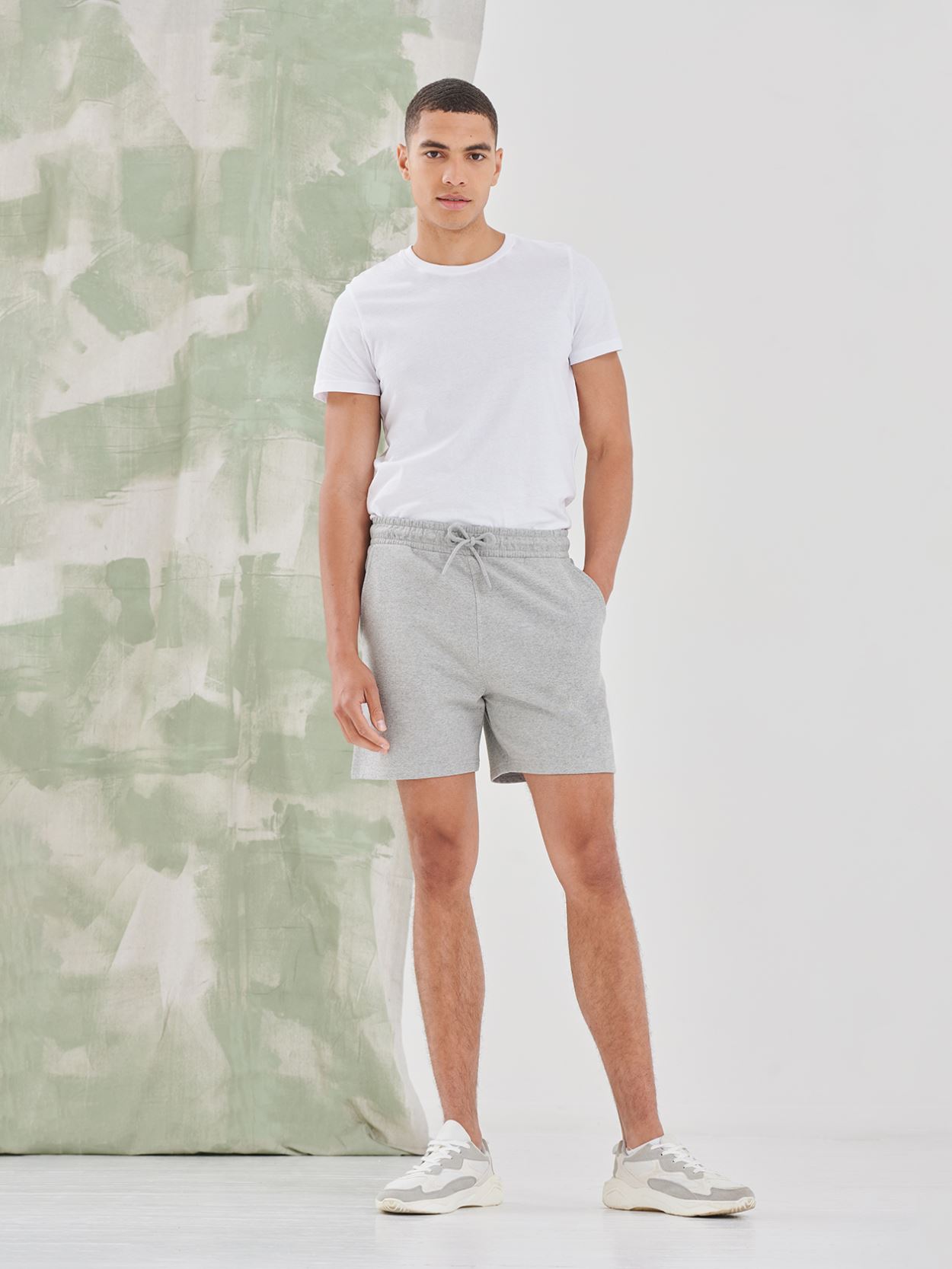 SF432 Unisex sustainable fashion sweat shorts image 1