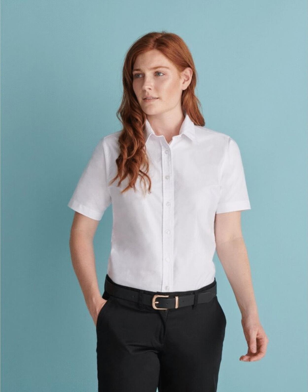 H516 Ladies S/S Classic Shirt image 1
