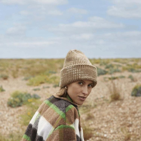 BB330R (B330R) Chunky Knitted Patch Beanie image 1