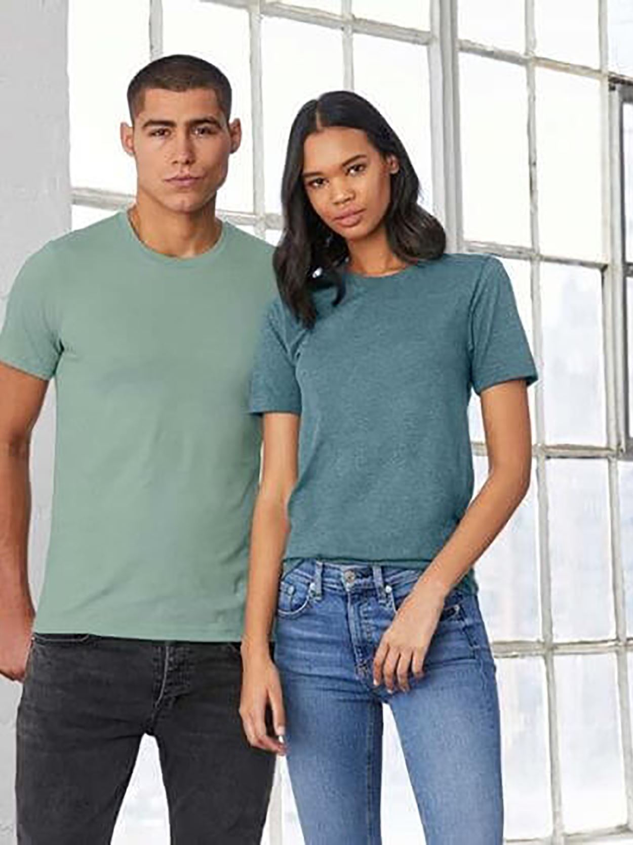 CA3001 CV3001 Retail T-Shirt image 3