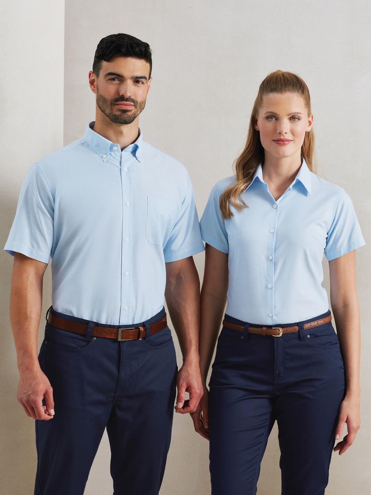 PR236 Signature Oxford Short Sleeve Shirt image 4