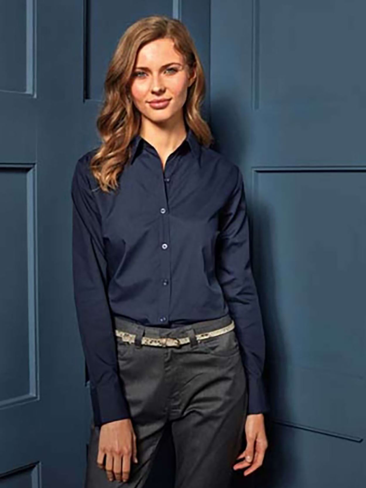 PR300 Women's Poplin Long Sleeve Blouse image 3
