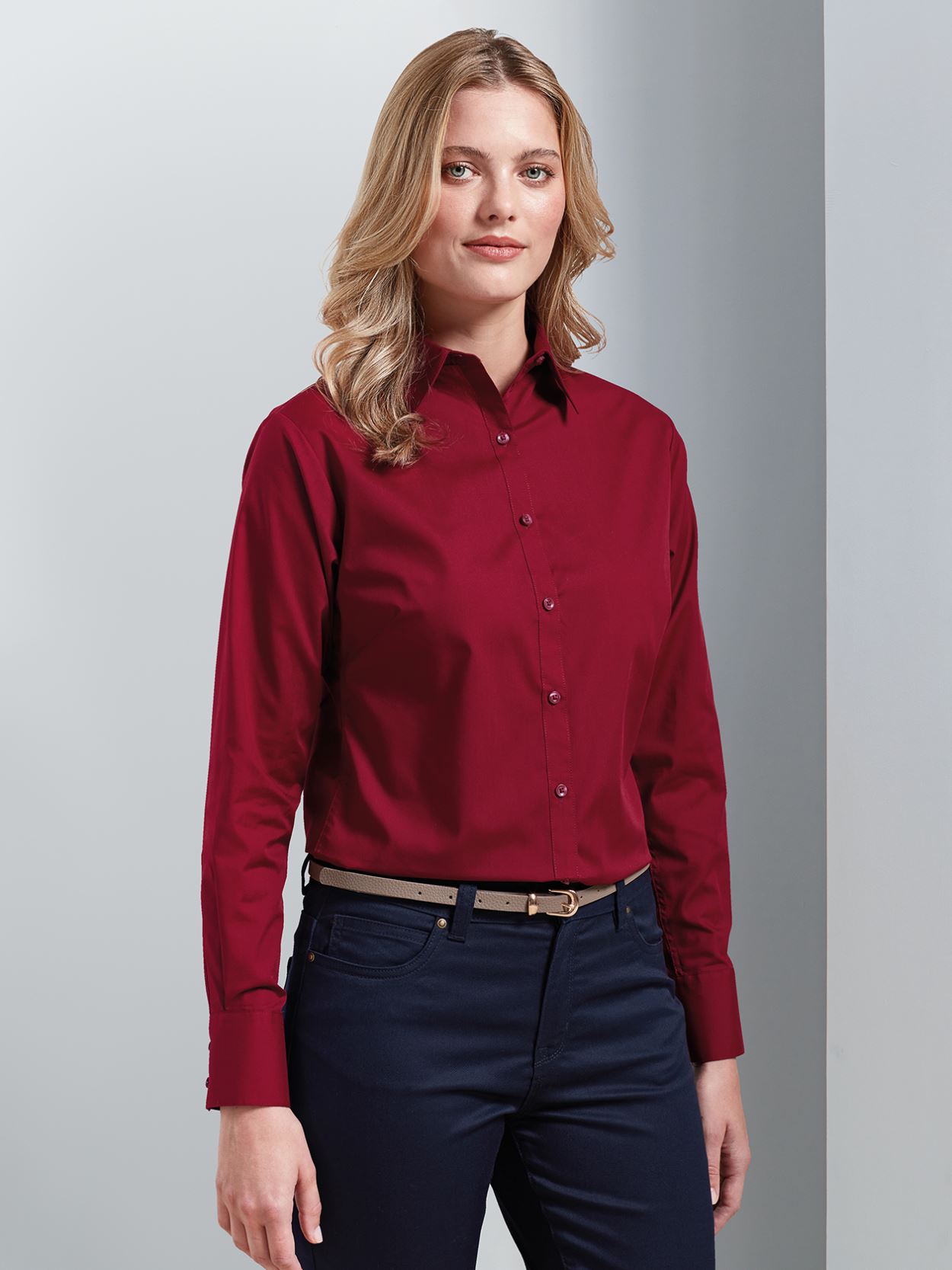 PR300 Women's Poplin Long Sleeve Blouse image 1
