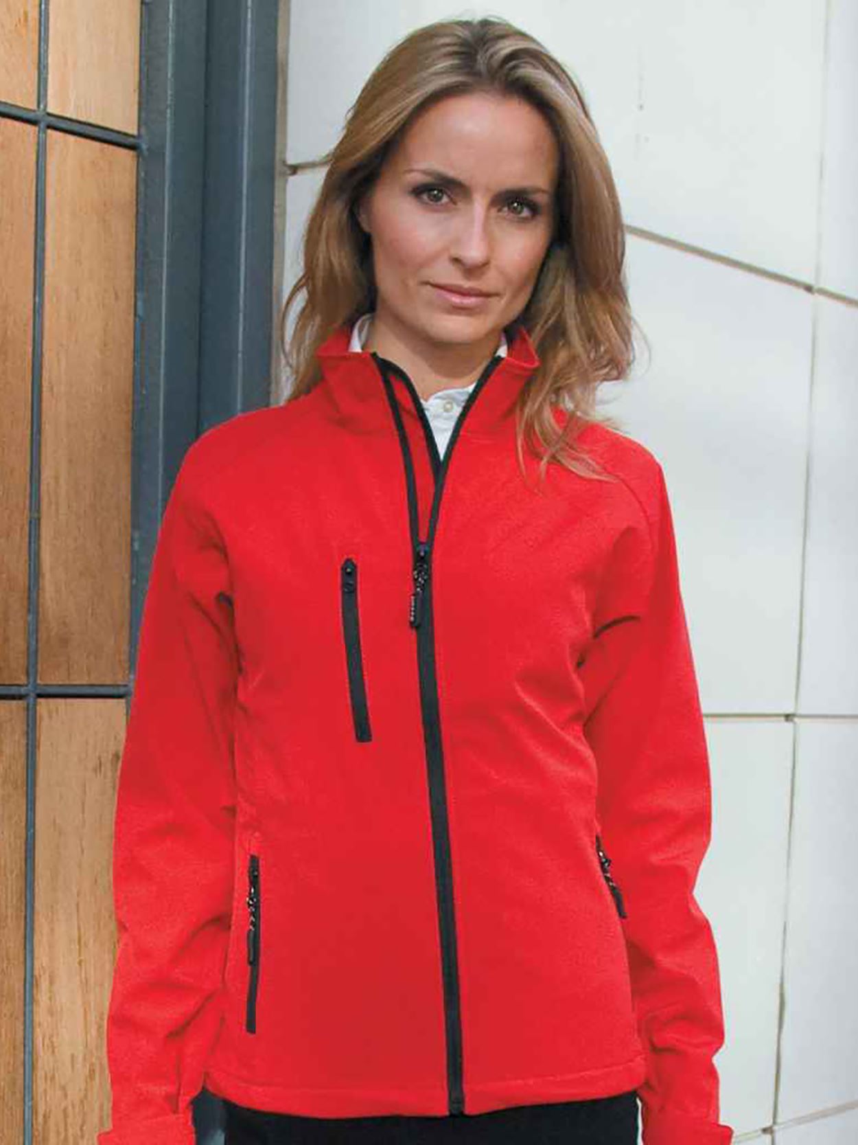 R128F Women's Layer Base Softshell Jacket image 2