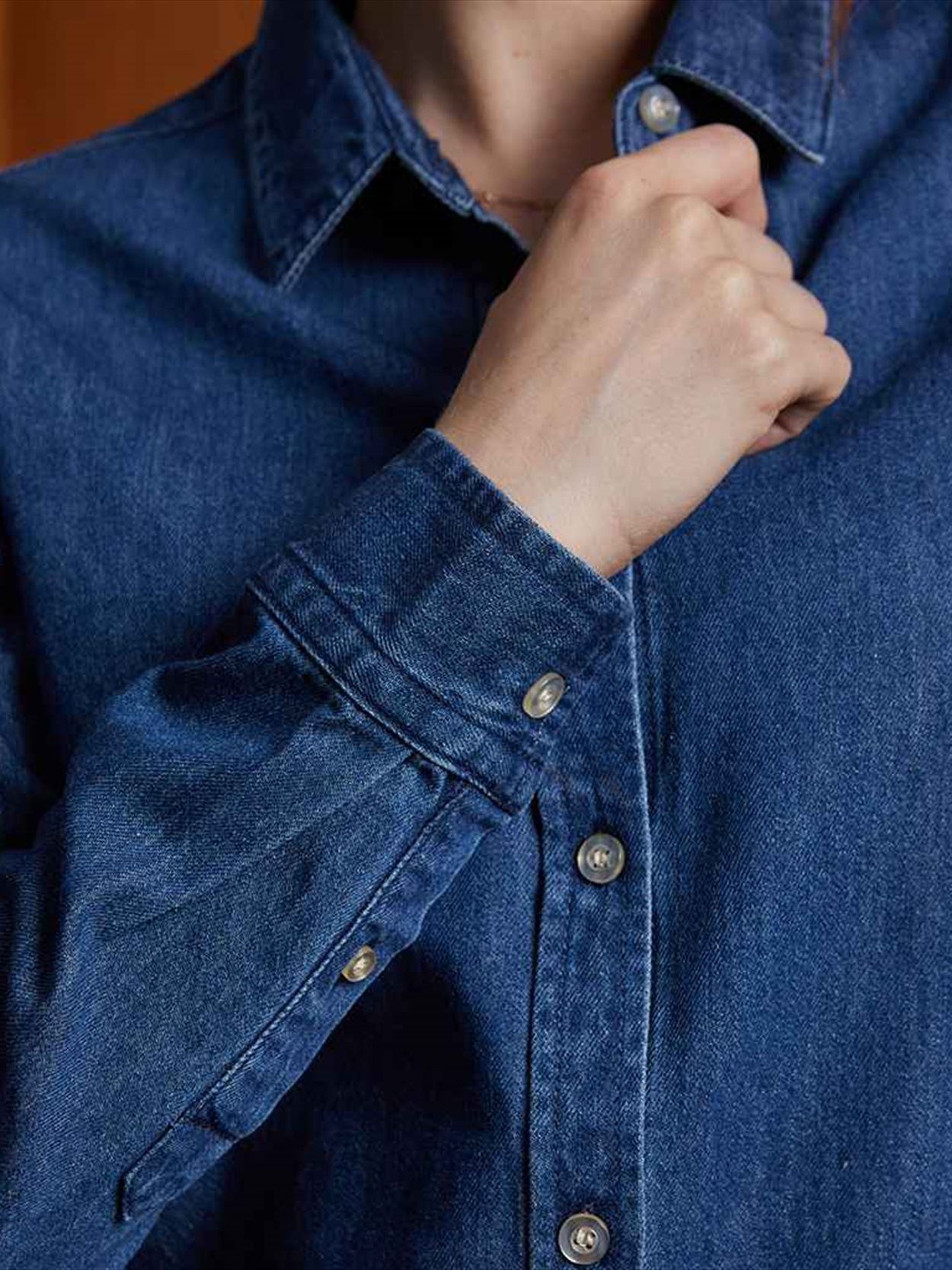 04797 Bennet Lds NEOBLU Ladies Bennett Denim Shirt image 1