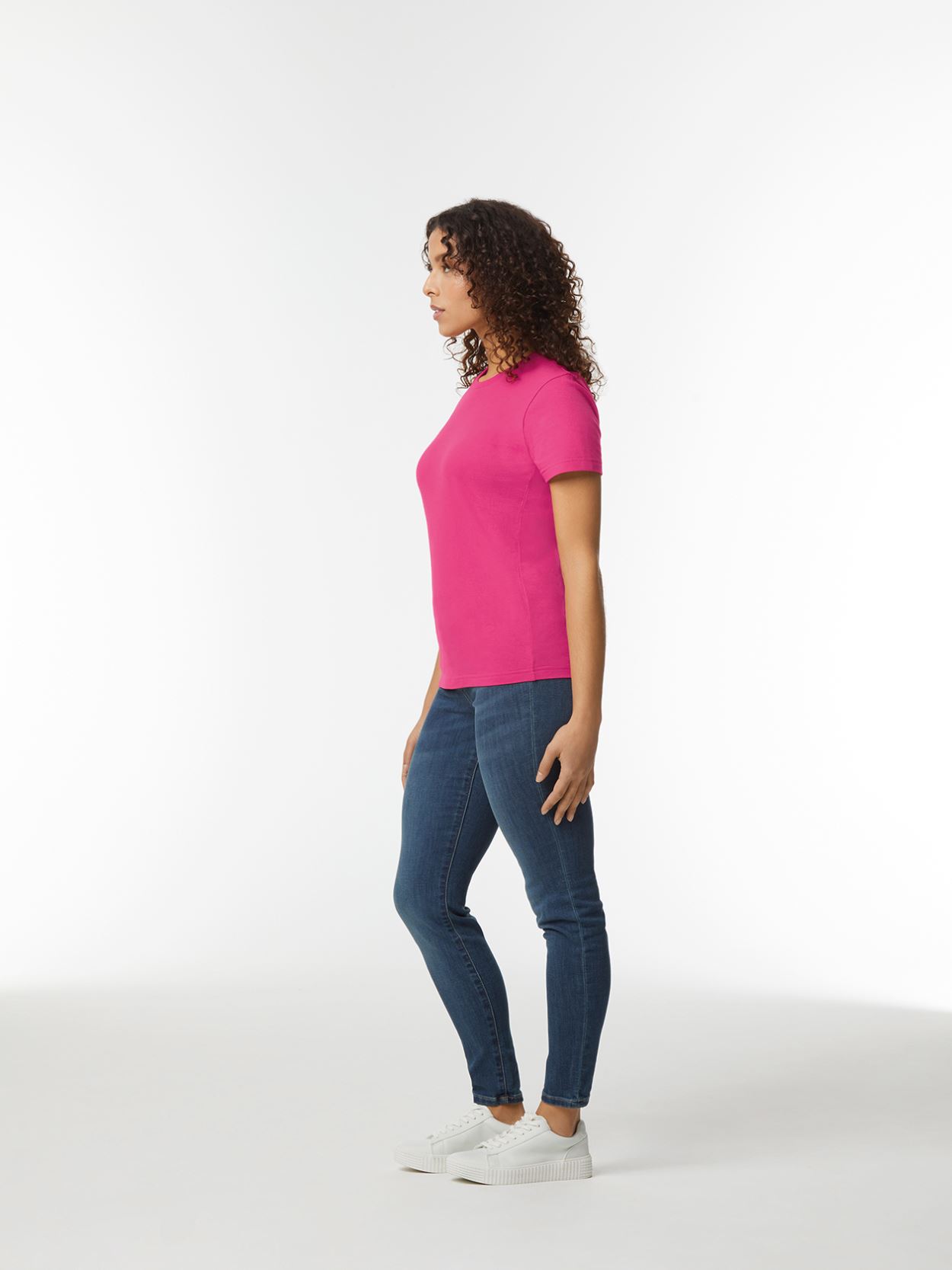 GD26 65000L Softstyle Midweight Womens T Shirt image 4