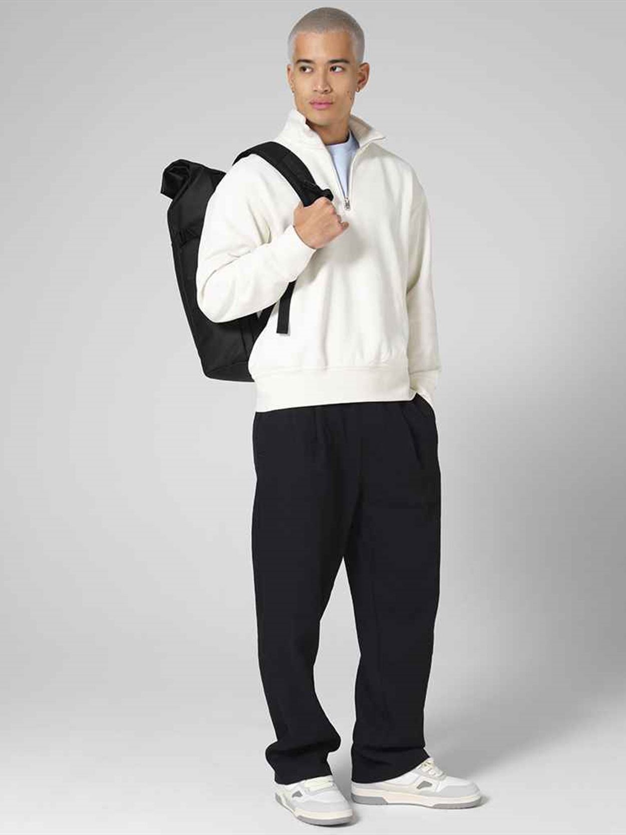 BG344 BagBase Everyday Carry 25 Litre Roll-Top Backpack image 1