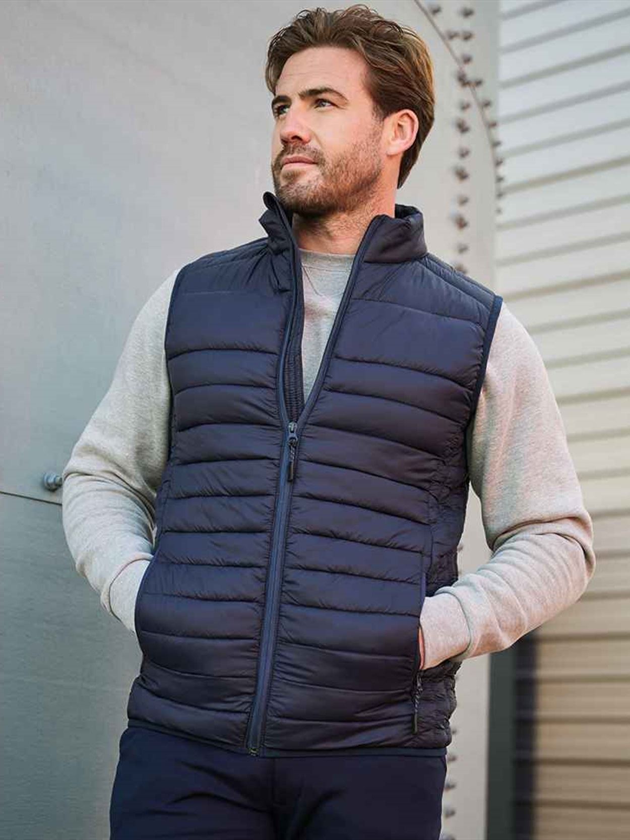 BK487 4638 Brook Taverner Eugene Core Padded Gilet image 1