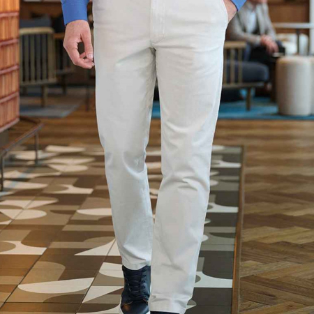 BK511 8058 Brook Taverner Leo Slim Fit Chino Trousers image 1