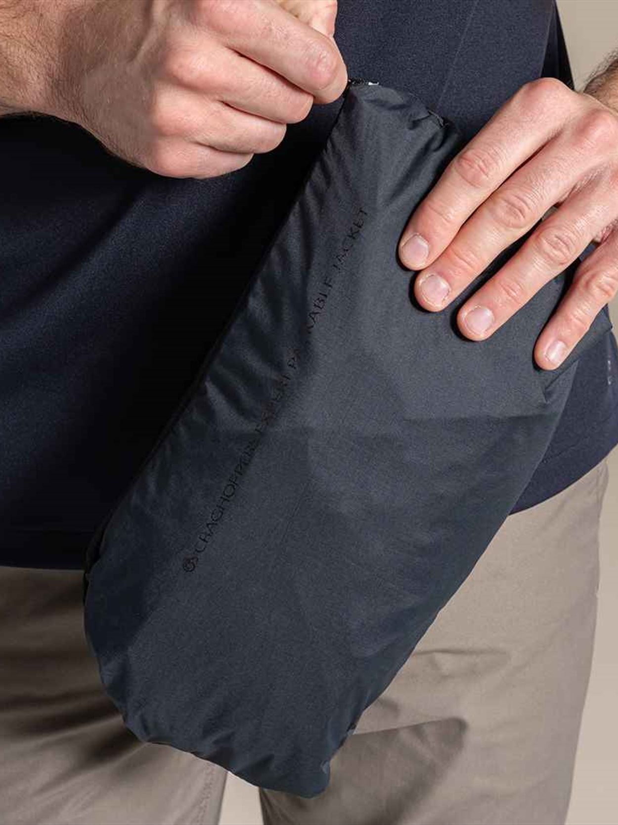 CR245 CEW019 Craghoppers Expert Packable Jacket ll image 1