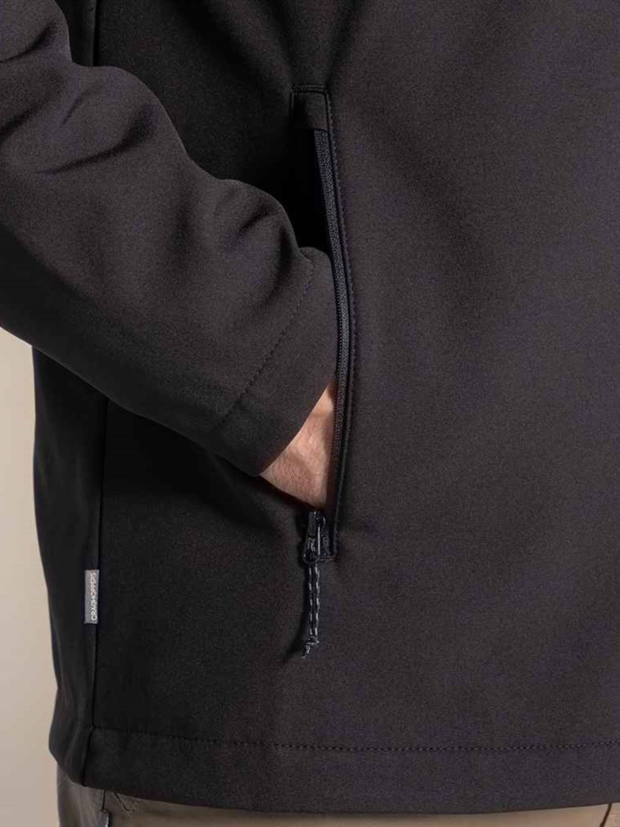 CR322 CEL009 Craghoppers Expert Kiwi Three Layer Soft Shell Jacket image 1