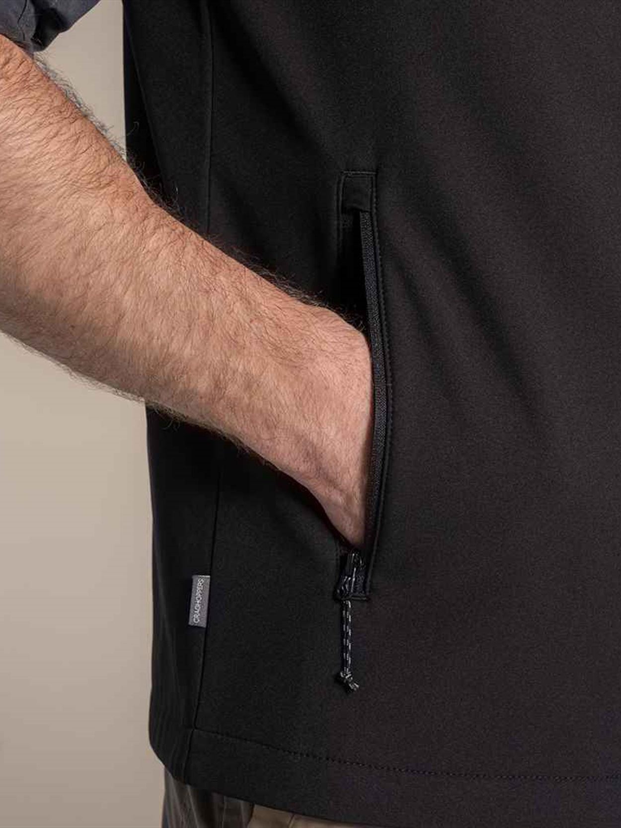CR342 CEB012 Craghoppers Expert Basecamp ll Soft Shell Bodywarmer image 1