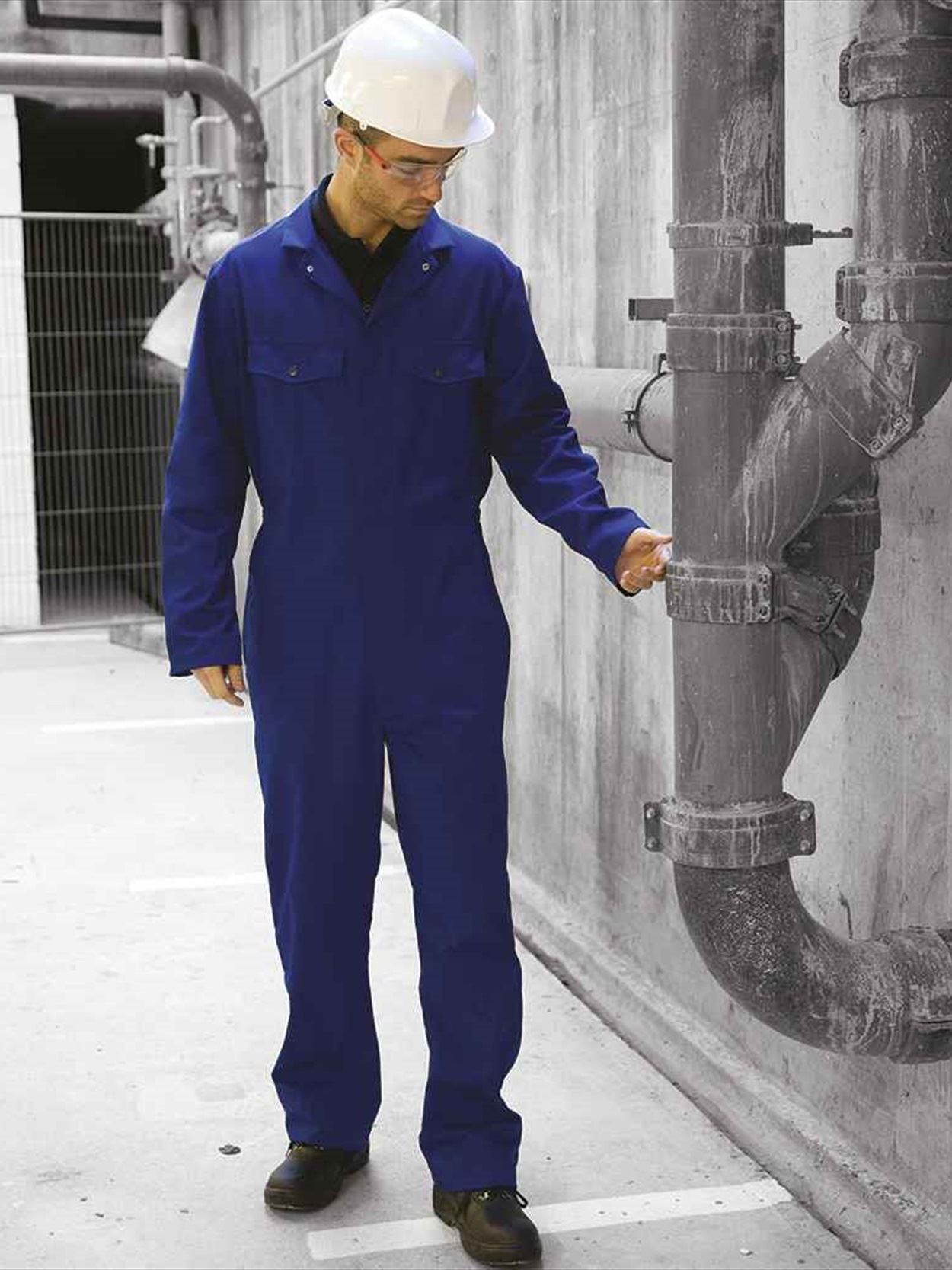 DV002 DWPC35 Warrior Stud Front Coverall image 1