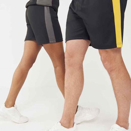 LV886 Finden + Hales Knitted Shorts image 1
