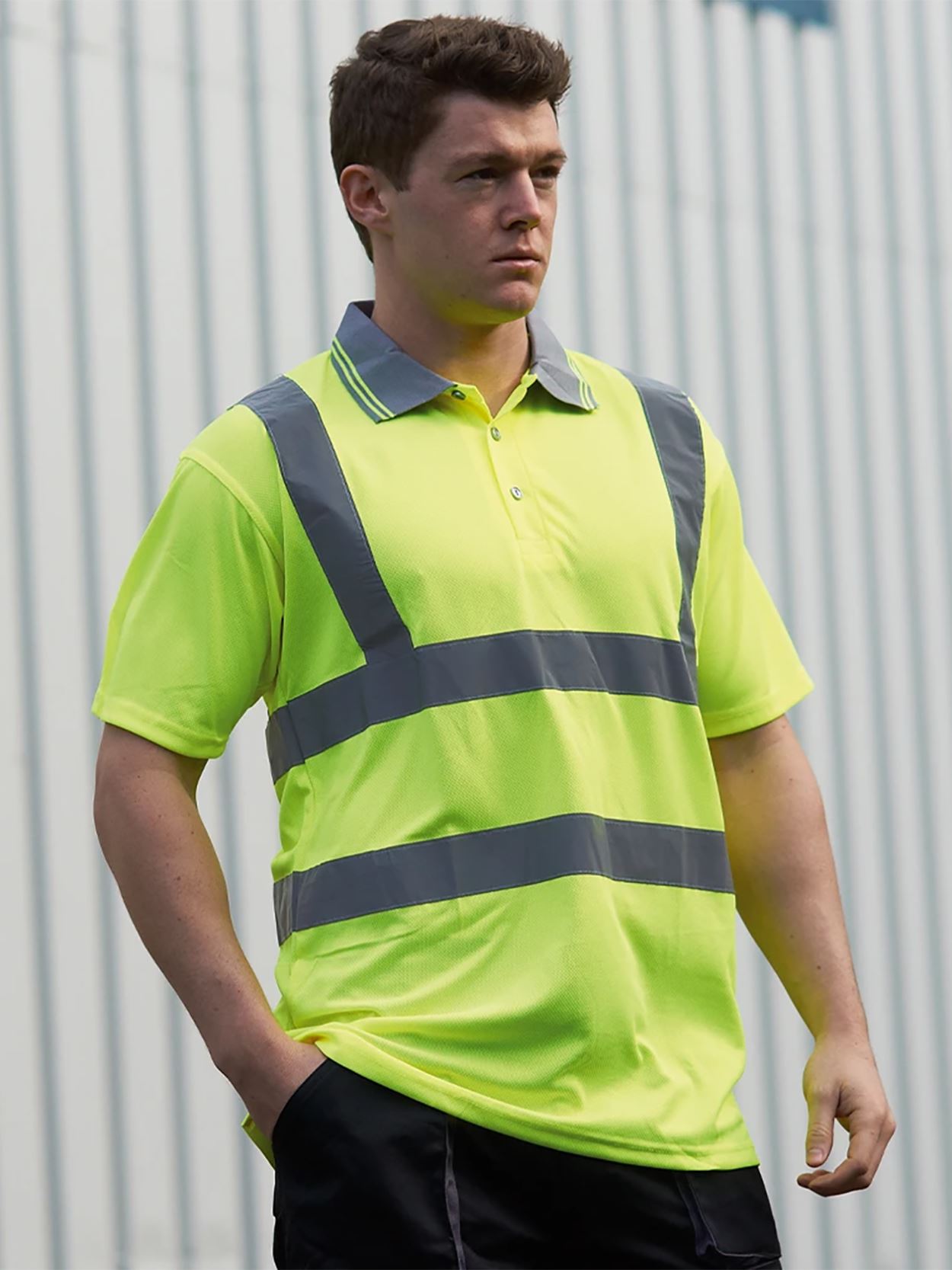 PW024 S477 Hi vis short sleeved polo image 1