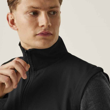 RG193 TRA820 Regatta Classic Soft Shell Bodywarmer image 1