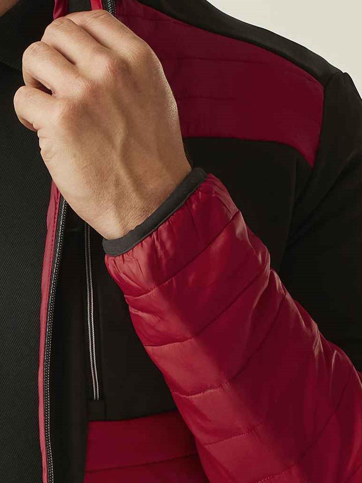 RG380 TRA563 Regatta E-Volve Unisex Thermal Hybrid Jacket image 1