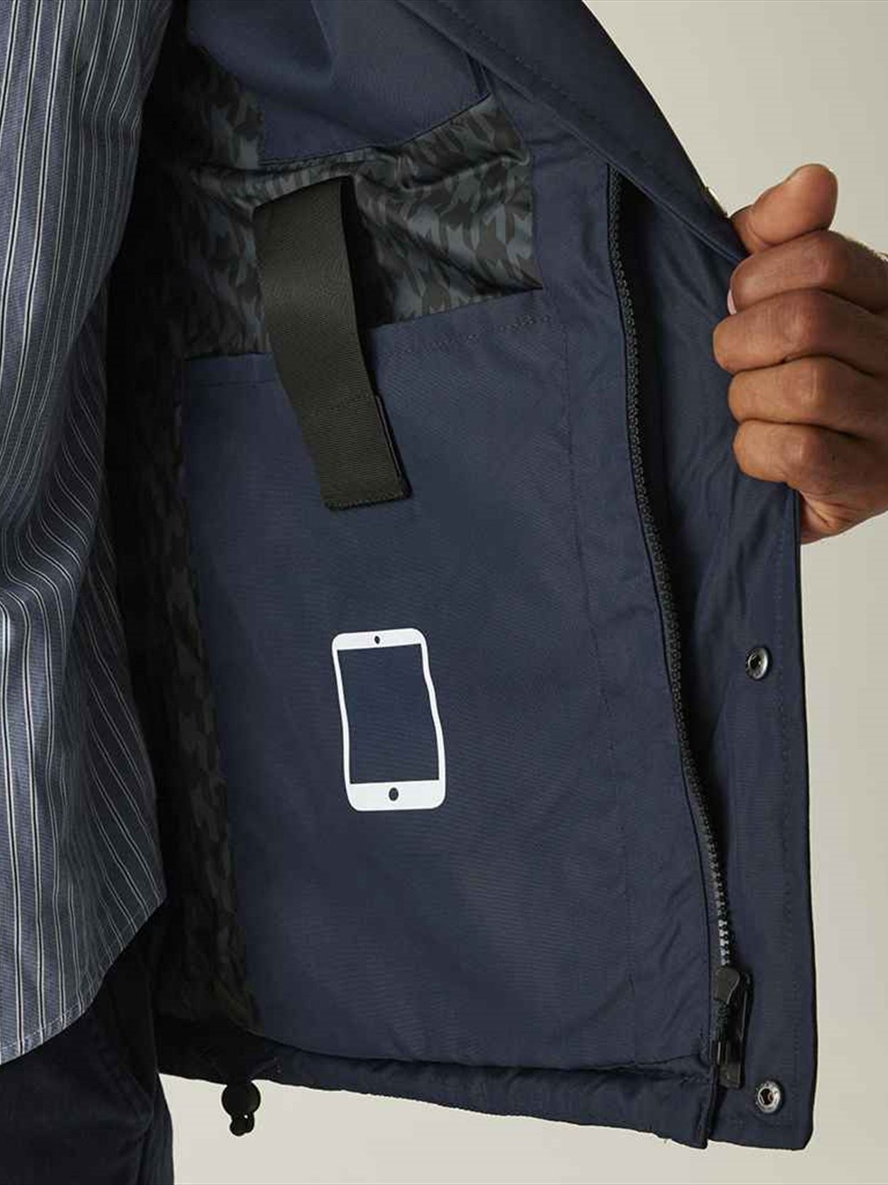 RG448 TRA245 Regatta Northdale Insulated Jacket image 1
