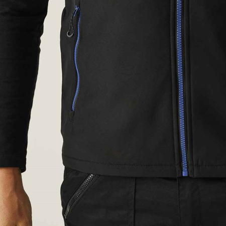 RG455 TRA915 Regatta Navigate Two Layer Soft Shell Bodywarmer image 1