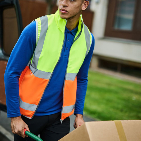 RG469 Regatta High Visibility Pro Full Zip Gilet image 1