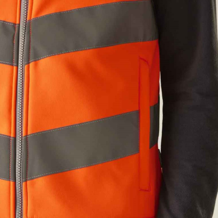 RG560 TRB201 Regatta High Visibility Pro Contract Ablaze Soft Shell Bodywarmer image 1
