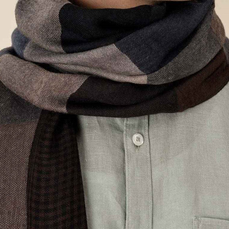 SP144 Spasso Brown Patchwork/Check Reversible Scarf image 1
