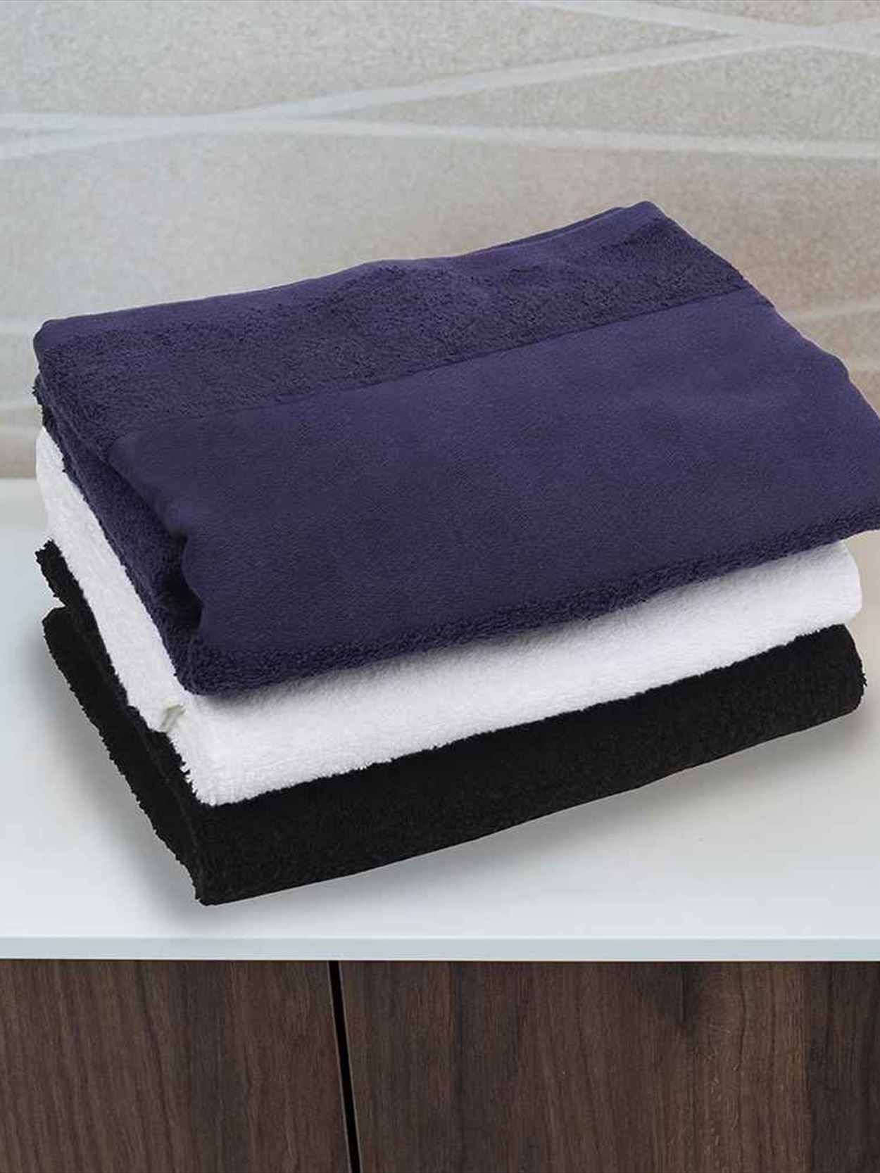 TC035 Towel City Printable Border Bath Towel image 1