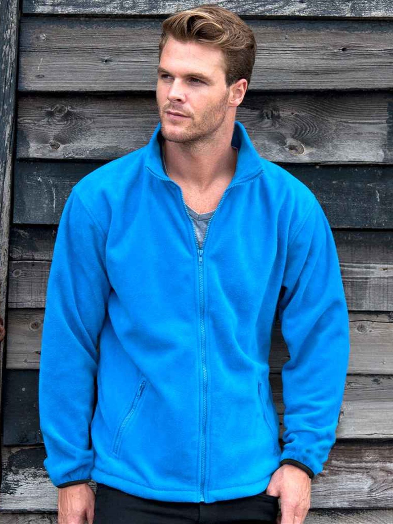 R220X Core Fashion Fit Outdoor Fleece image 2