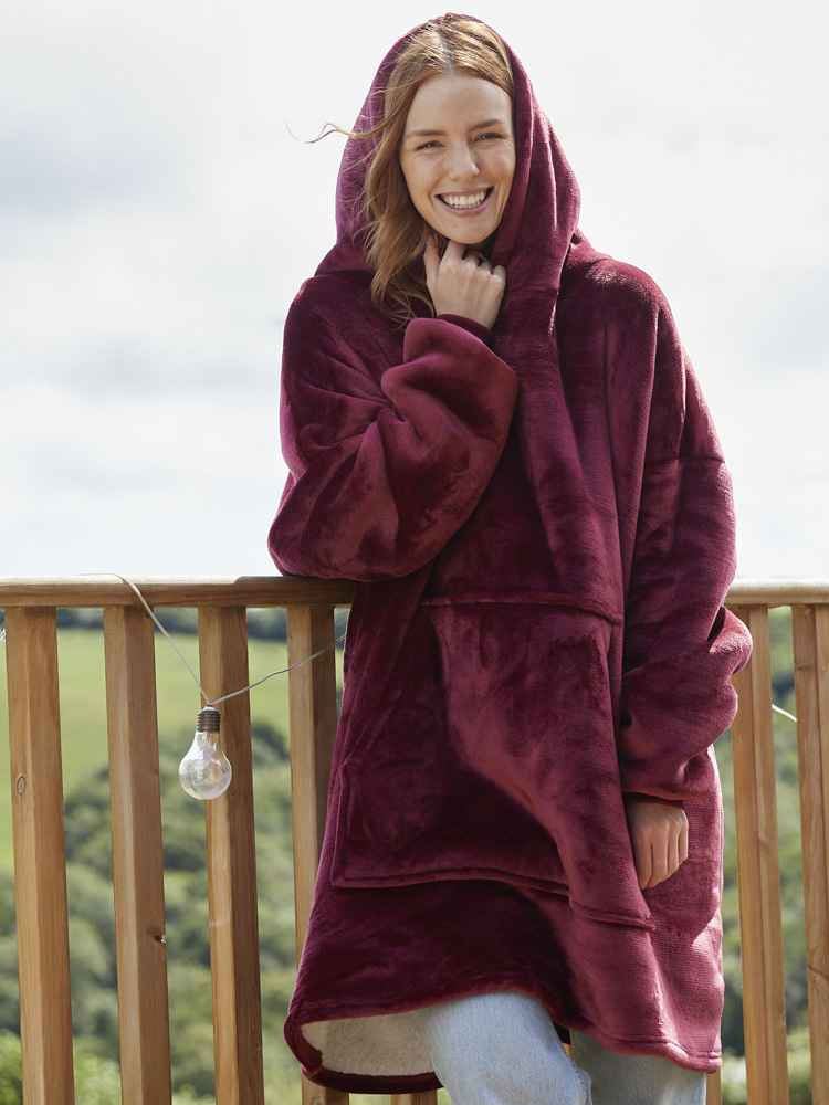 BH100 Oversized Hooded Blanket image 1
