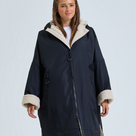 TR800 Tridri® Recycled all-seasons waterproof changing robe image 1