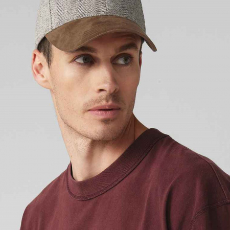 BB627 B627 Beechfield Suede Peak Herringbone Cap image 1