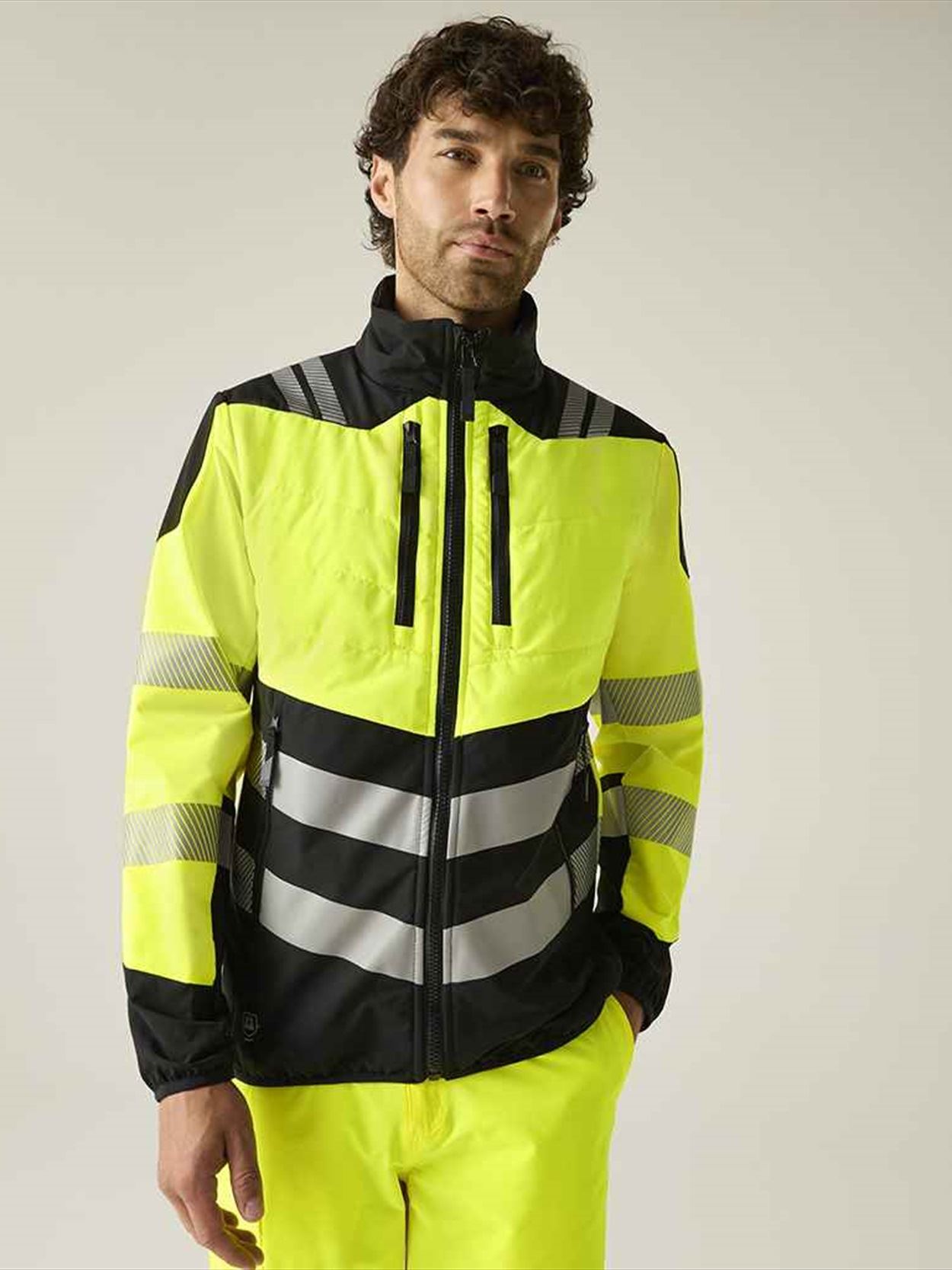 RG538 TRA953 Regatta High Visibility X-Pro Hybrid Jacket image 2