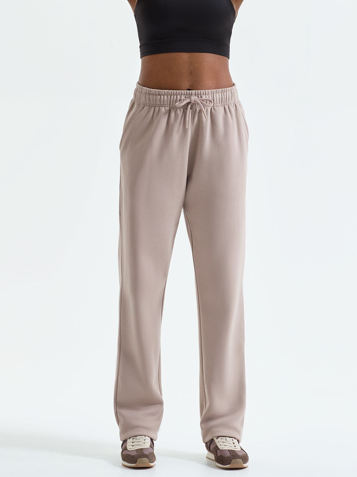 TR606 TriDri® straight leg joggers image 1