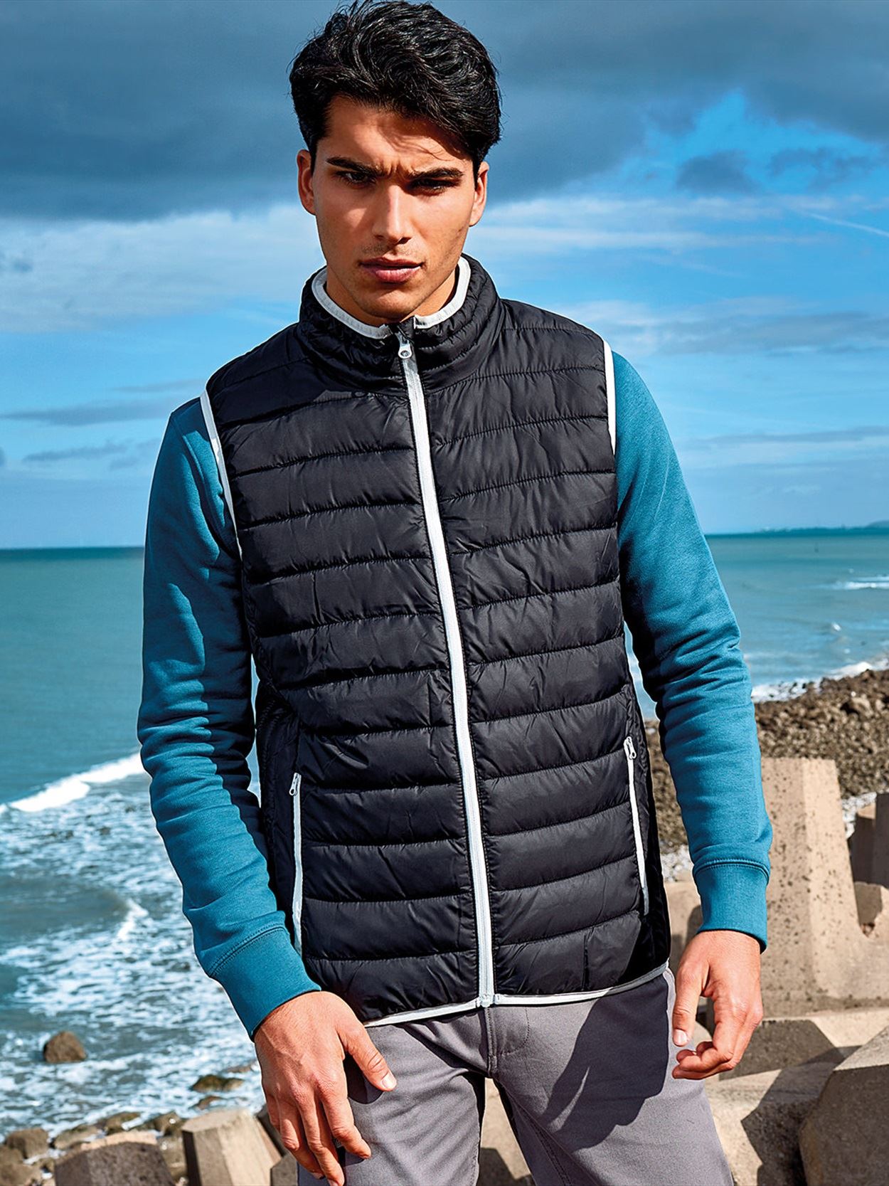 TS040 Traverse padded gilet image 1